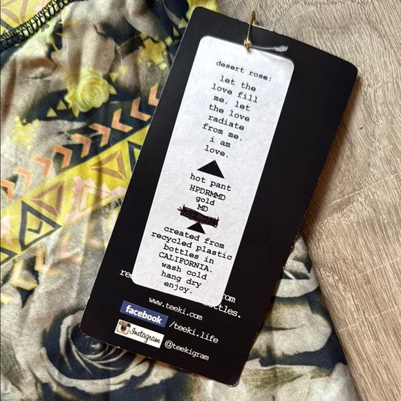 Teeki Black and Gold Floral Leggings - Picture 3 of 5